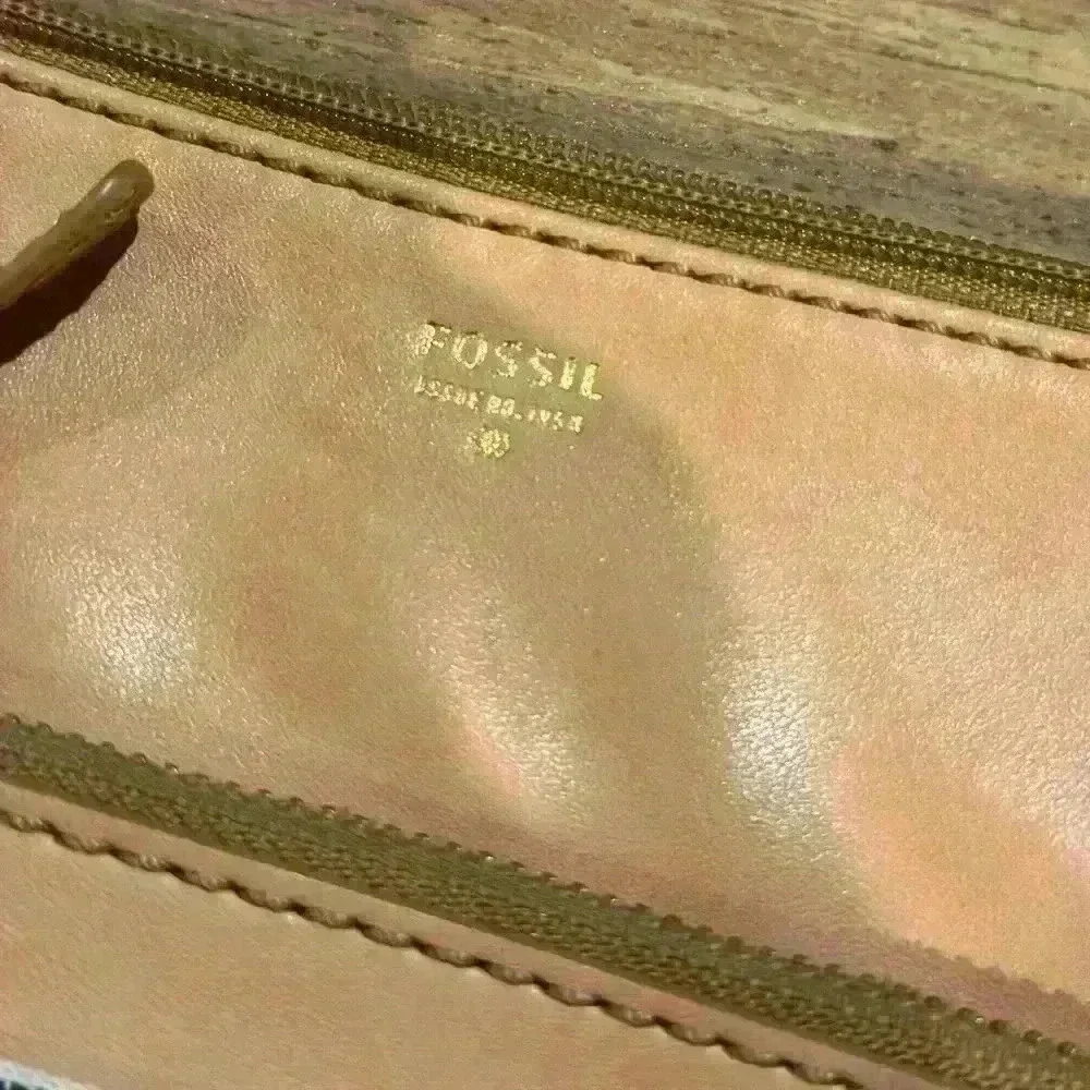 FOSSIL Issue No. 1954 Crossbody Shoulder Purse Handbag Tan with Cloth - Picture 5 of 13